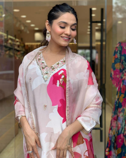 Beautiful Pink tone Kurta Set With Dupatta