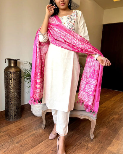 Off-White Handloom Khadi Cotton Kurta Set with Silk Dupatta