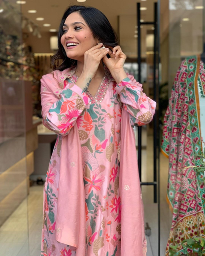 Pink Floral Embroidery Kurta Set with Dupatta