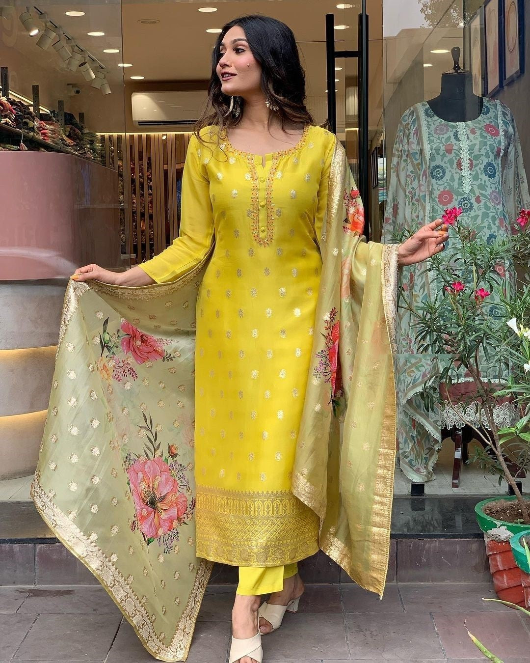 Beautiful Organza Kurta Set with Floral Dupatta