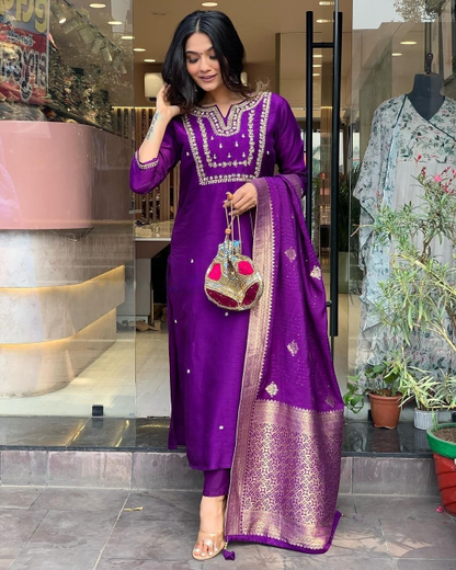 Purple Embroidered Jacquard Kurta Set with Heavy Dupatta