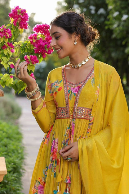 Mustard Yellow Kurta Set With Dupatta