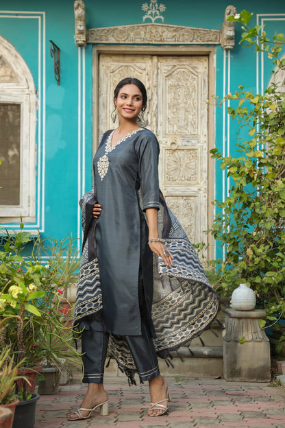 Grey Embroidered Aari Work Kurta Set