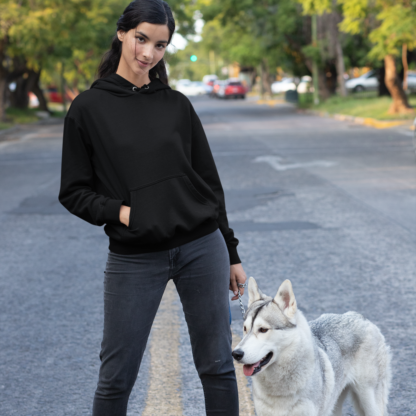 Women Black Solid Loose-fit Hoodie